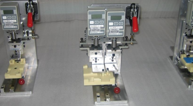 Manual Toggle Press Fixture